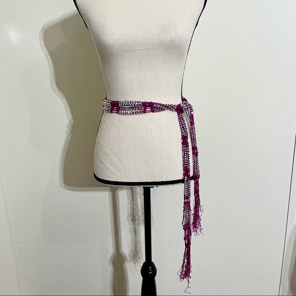 Beaded crochet fringed scarf / belt - Magenta - Picture 7 of 8